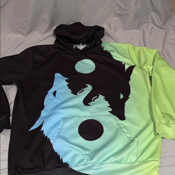 Other - Men’s wolf Yin Yang hoodie